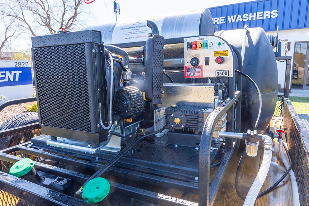 Diesel Dog Trailer - Mud Dog Pressure Washing Trailers