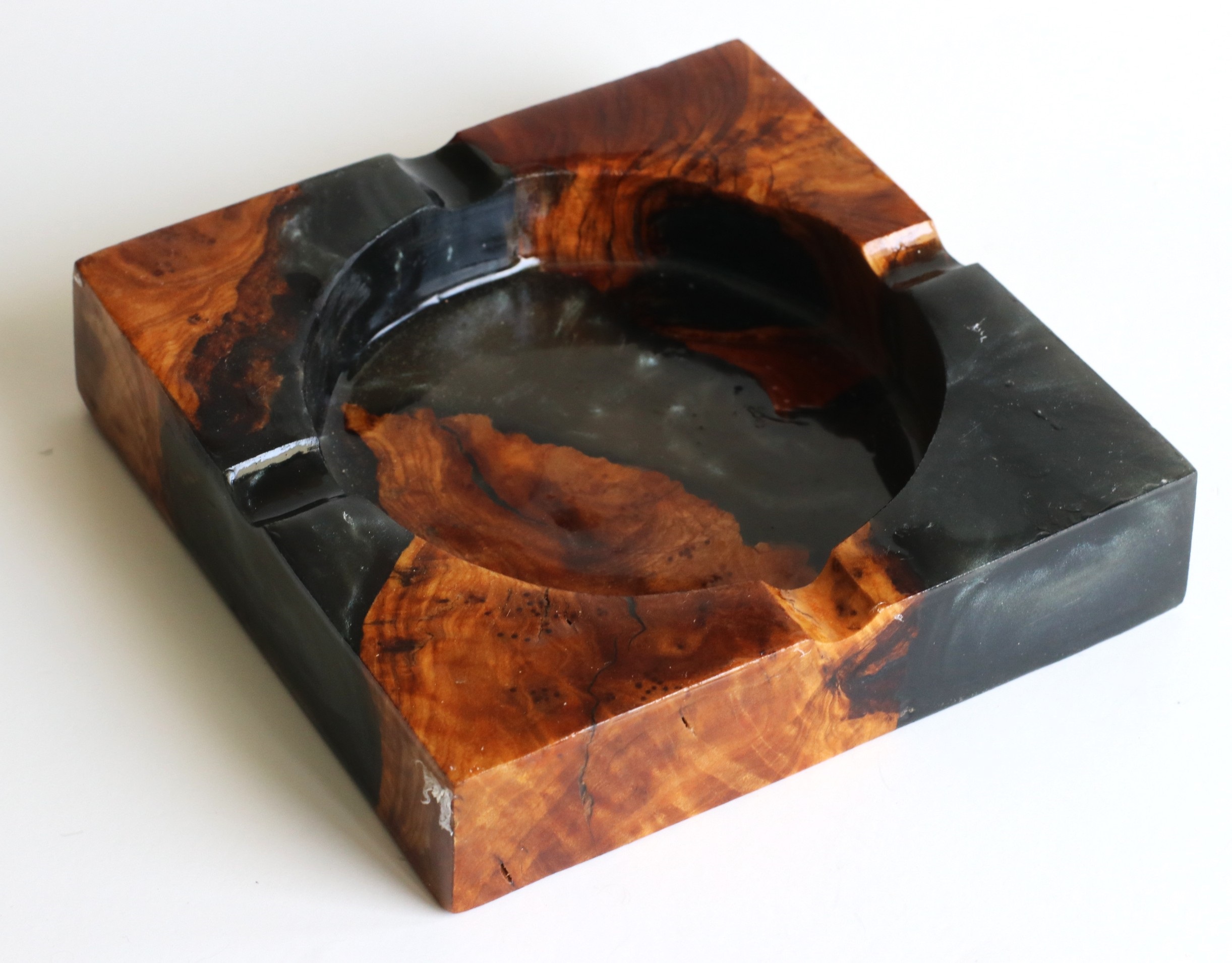 Olive Wood Ashtray-Tunisian Art Piece-World Class Gift
