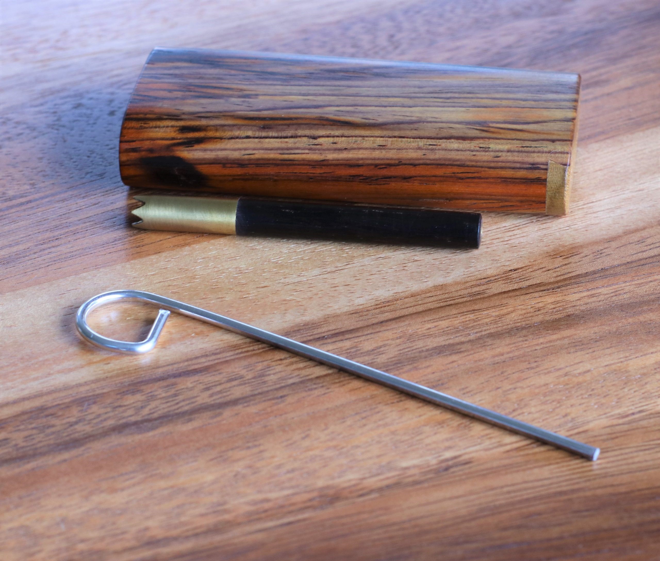 Metal Poker for Dugouts & Pipes- Easy Cleaning System
