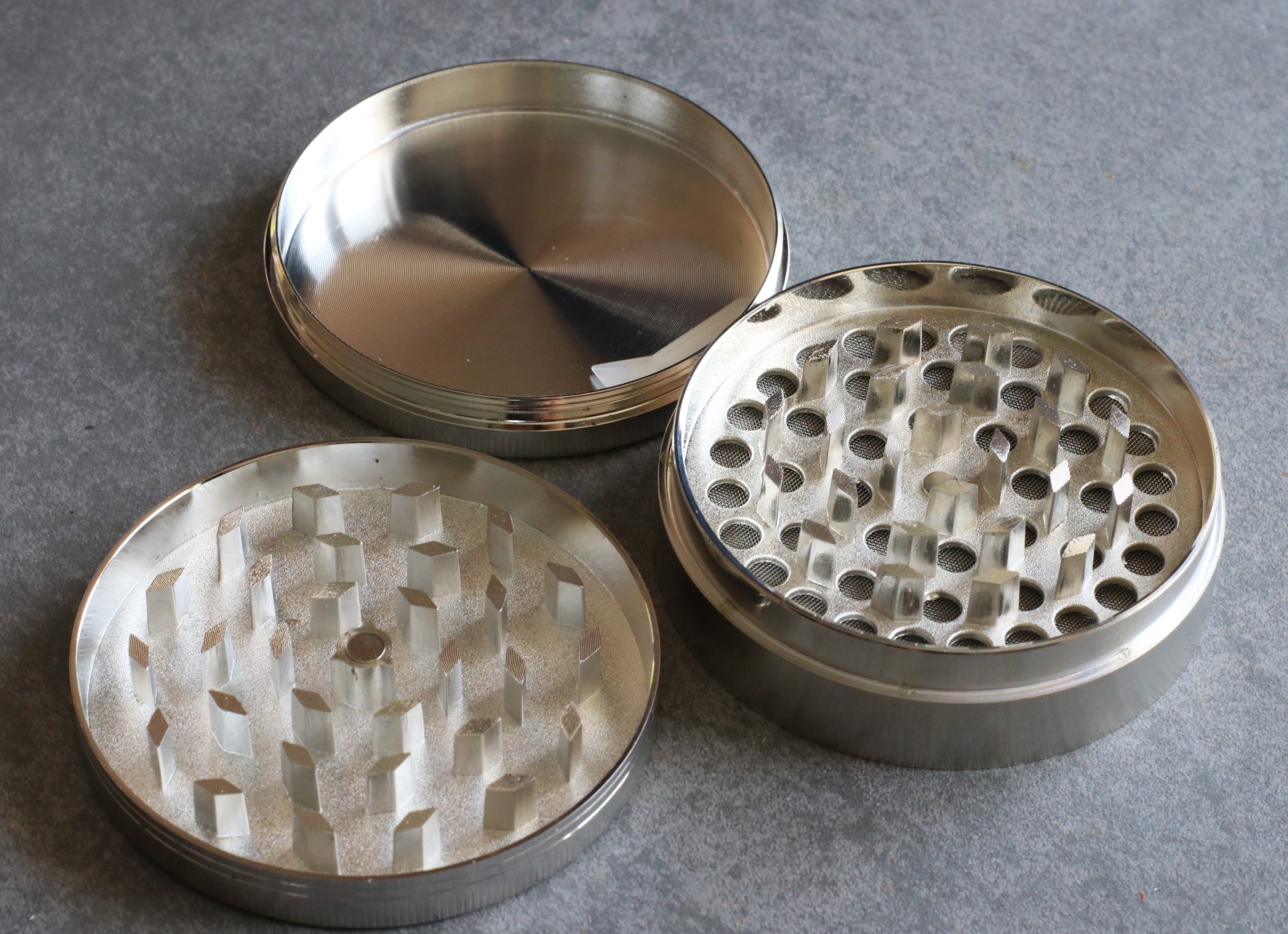 3" Professional Grade Herb Grinder- 3pc magnetic lid with screen- Top Quality-Silver - Professional Herb Grinder-3 Piece Metal-Silver