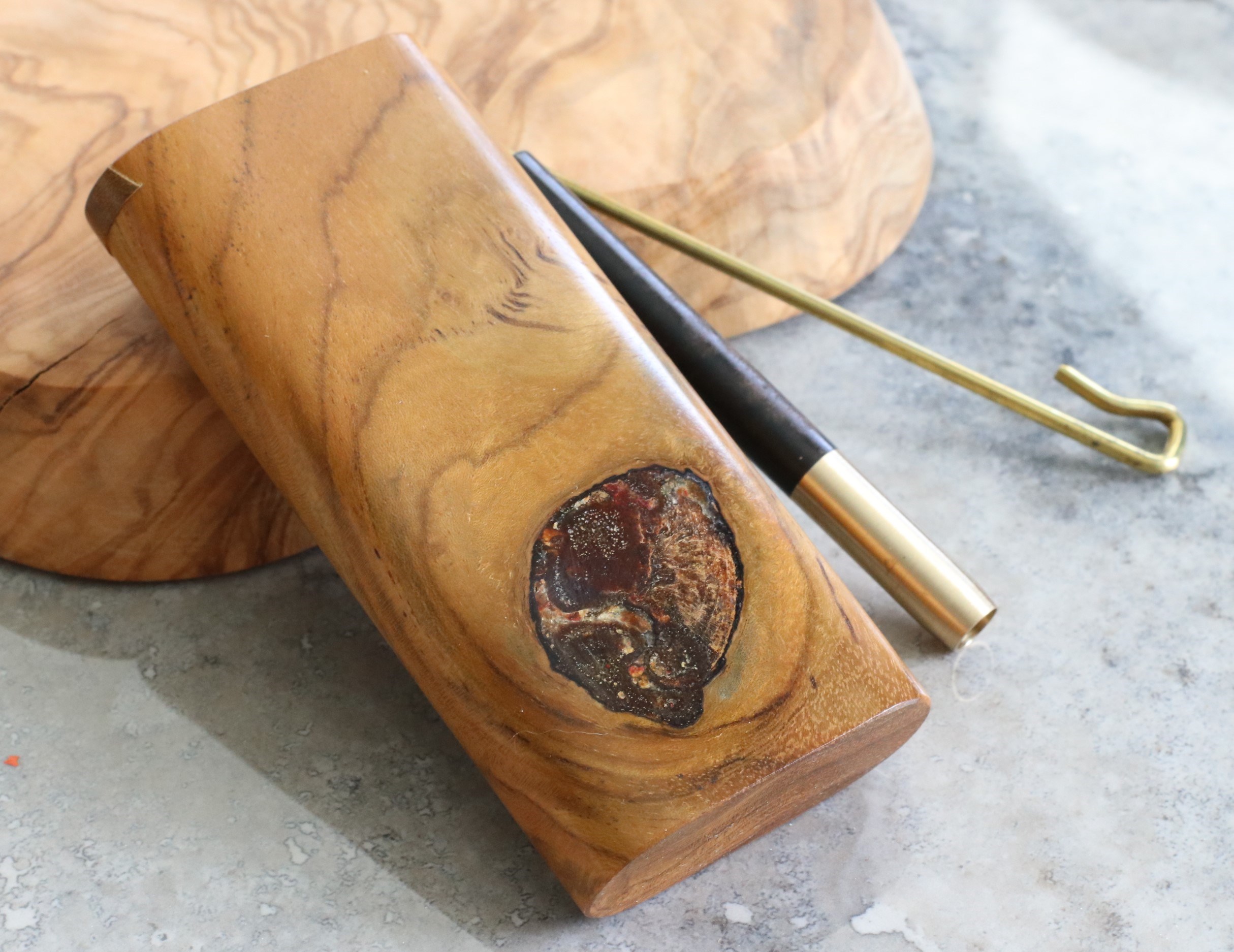 One of a Kind Teak Wood Dugout & One Hitter Pipe - Teak Dugout
