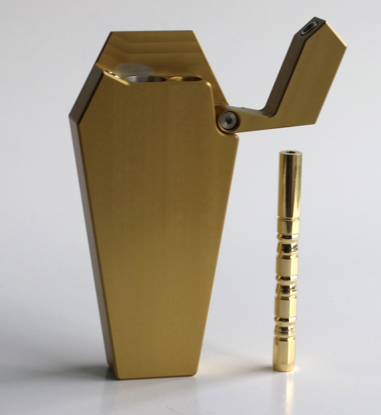 Casket Stash Metal Dugouts-4.5" Heavy Duty Stash Box w/ 2 Special One Hitter Pipes-21st Century Dugouts