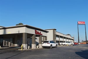 Red Roof Inn